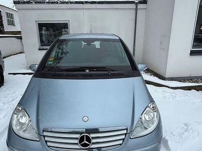 Blau Gebraucht 2007 Mercedes A170 Elegance Van / Kleinbus | 2.900 € (Guter Preis)