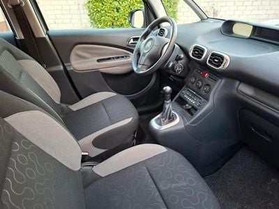Silber Gebraucht 2009 Citroën C3 Picasso Tendance Van / Kleinbus | 3.890 € (Fairer Preis)
