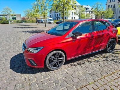 Usata Seat Ibiza Black Edition 150 CV (110 kW) 2023 Rosso Utilitaria