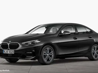 Gebraucht BMW 220 Sport Line 190 PS (139 kW) 2023 Schwarz Coupé
