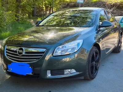 Brugt Opel Insignia Selection 116 HK (85 kW) 2009 Grøn Sedan