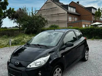 Gebraucht Ford Ka 70 PS (51 kW) 2011 Schwarz Kleinwagen