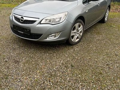 gebraucht Opel Astra 1.7 cdti Design Edition