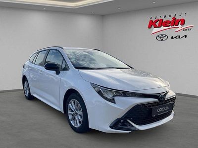 Weiß Neu 2025 Toyota Corolla Business Edition Kombi | 34.590 €