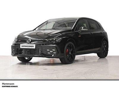 Grenadillschwarz metallic Neu 2026 VW Golf VIII GTI Kleinwagen | 57.220 €