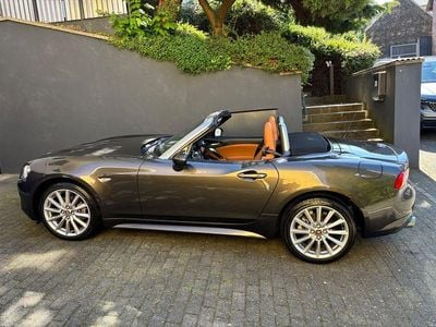 Second-hand Fiat 124 Spider Lusso 140 CP (102 kW) 2018 Maro Cabrio
