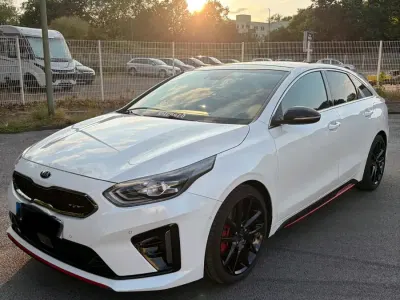 Gebraucht Kia ProCeed GT 204 PS (150 kW) 2020 Weiß Kombi