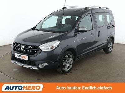 Usata Dacia Dokker Stepway 102 CV (75 kW) 2019 Grigio Monovolume