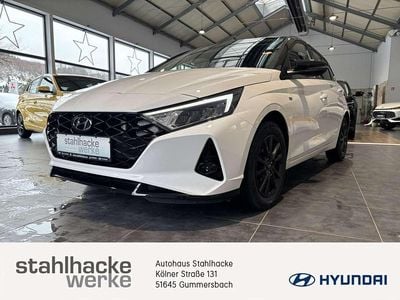 Polar white Gebraucht 2021 Hyundai i20 Intro Edition Limousine | 15.990 € (Fairer Preis)