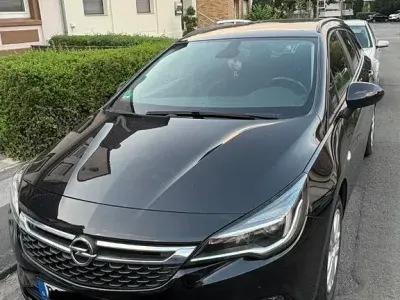 Gebraucht Opel Astra Business 110 PS (80 kW) 2018 Schwarz Kombi