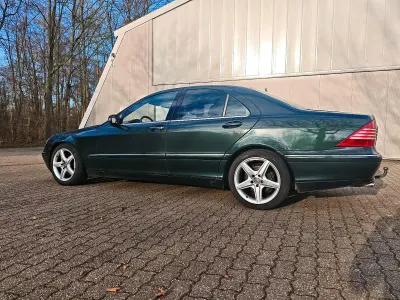 Gebraucht Mercedes S500 306 PS (225 kW) 1999 Grün Limousine