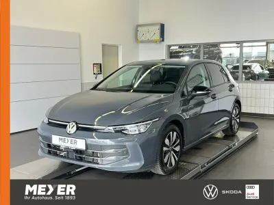 Gebraucht VW Golf VIII Goal 150 PS (110 kW) 2025 Delfingrau metallic Limousine