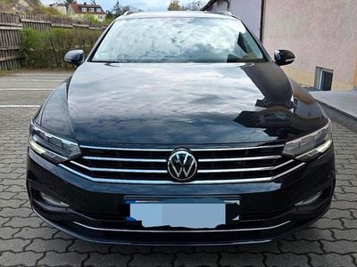 Gebraucht VW Passat Business 150 PS (110 kW) 2022 Schwarz Kombi
