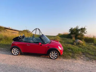 Usata Mini Cooper Cabriolet 116 CV (85 kW) 2005 Rosso Cabrio