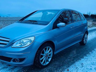 Gebraucht Mercedes B170 116 PS (85 kW) 2005 Blau Van / Kleinbus