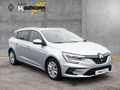 Gebraucht Renault Mégane GrandTour Intens 116 PS (85 kW) 2022 Silber Kombi