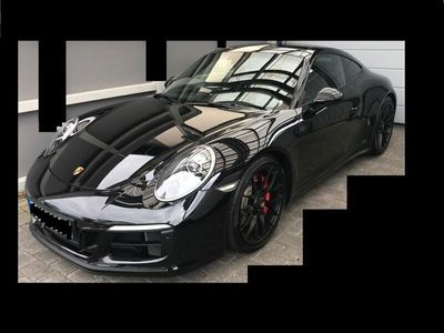 Porsche 911 Carrera 4 GTS