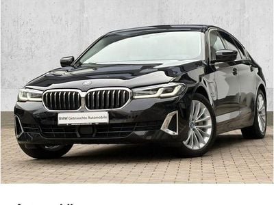 Second-hand BMW 530e Sport Line 292 CP (214 kW) 2022 Negru Berlinǎ