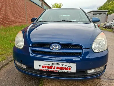 Gebraucht Hyundai Accent 96 PS (70 kW) 2007 Blau Coupé
