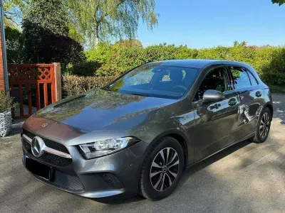 Brugt Mercedes A180 136 HK (100 kW) 2021 Grå Sedan