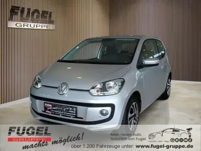 Gebraucht VW up! move up! 60 PS (44 kW) 2015 Light silver metallic Kleinwagen