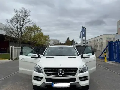 Gebraucht Mercedes ML350 258 PS (189 kW) 2013 Weiß SUV