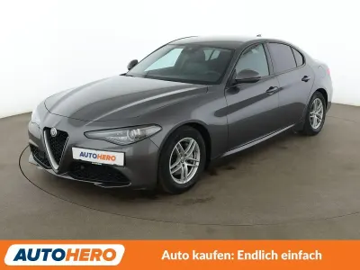 Gebraucht Alfa Romeo Giulia Super 150 PS (110 kW) 2017 Grau Limousine
