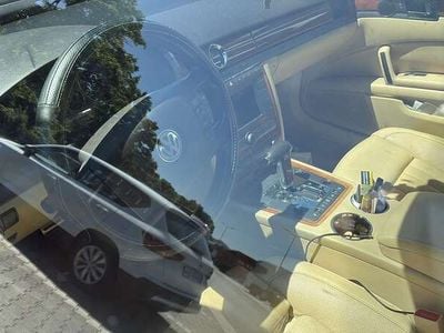 VW Phaeton