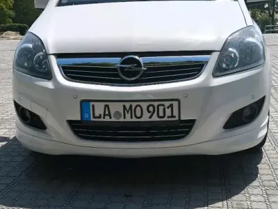 Gebraucht Opel Zafira 150 PS (110 kW) 2011 Van / Kleinbus