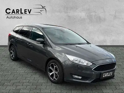 Gebraucht Ford Focus Business Edition 125 PS (91 kW) 2018 Grau Kombi