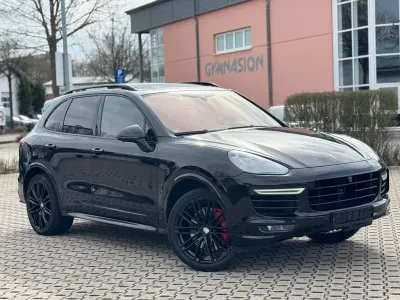 Occasion Porsche Cayenne Turbo 519 PK (381 kW) 2015 Zwart SUV