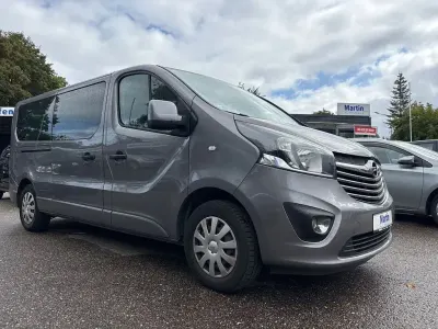 Gebraucht Opel Vivaro 125 PS (91 kW) 2018 Grau Van / Kleinbus