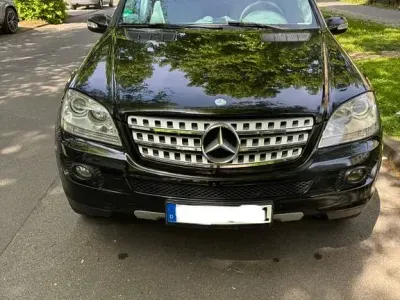 Brugt Mercedes ML420 306 HK (225 kW) 2006 Sort SUV