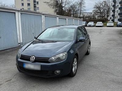 Gebraucht VW Golf VII Match 140 PS (102 kW) 2012 Schwarz Limousine