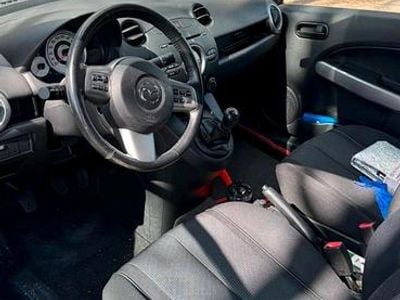 Usata Mazda 2 103 CV (75 kW) 2009 Blu Utilitaria
