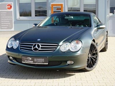 Usata Mercedes SL350 245 CV (180 kW) 2005 Argento Cabrio