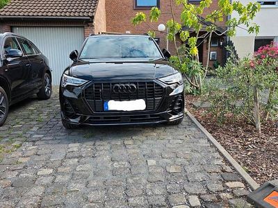 Gebraucht Audi Q3 S-Line 150 PS (110 kW) 2024 Schwarz SUV