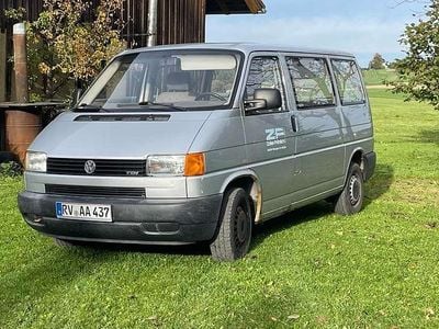 Gebraucht VW T4 102 PS (75 kW) 2000 Silber Van