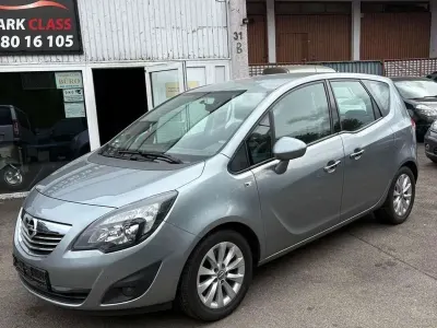 Gebraucht Opel Meriva Innovation 120 PS (88 kW) 2012 Silber Van / Kleinbus