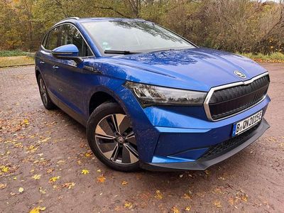 Blau Gebraucht 2022 Skoda Enyaq iV SUV | 29.500 € (Fairer Preis)