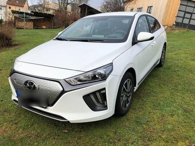 Weiß Gebraucht 2021 Hyundai Ioniq Kleinwagen | 13.500 € (Superpreis)