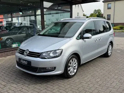 Gebraucht VW Sharan Highline 177 PS (130 kW) 2014 Silber Van / Kleinbus