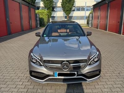 Mercedes C63 AMG
