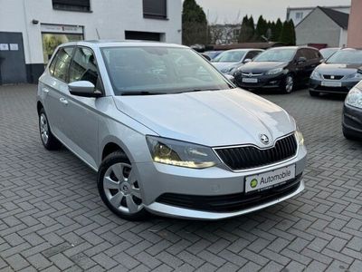 gebraucht Skoda Fabia Ambition*SHZ*PDC*DAB*TEMPOMAT*TÜV NEU