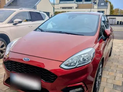Gebraucht Ford Fiesta ST-Line 101 PS (74 kW) 2018 Rot Kleinwagen
