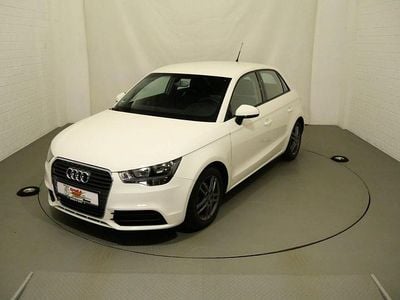 Gebraucht Audi A1 Sportback Attraction 86 PS (63 kW) 2015 Weiß Kleinwagen