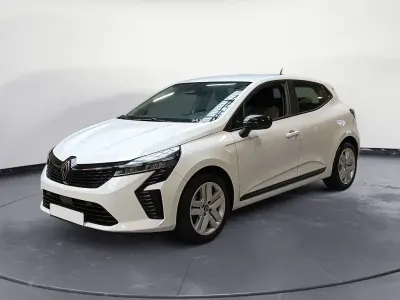 Używany Renault Clio V Evolution 102 KM (75 kW) 2025 Biały Sedan/Limuzyna