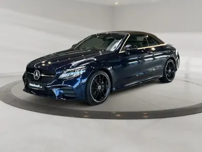 Gebraucht Mercedes C220 AMG 194 PS (142 kW) 2023 Cavansitblau metallic Cabrio