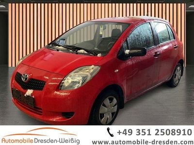 Gebraucht Toyota Yaris Basis 69 PS (50 kW) 2008 Rot super red 5 Kleinwagen