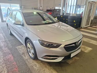 Second-hand Opel Insignia Edition 170 CP (125 kW) 2020 Argintiu Break